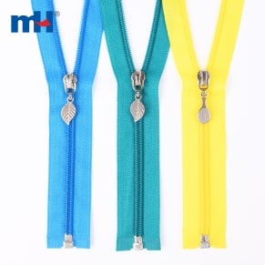 #5 Nylon Coil Separating Zipper